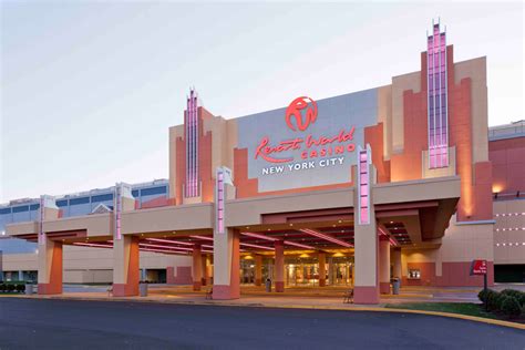 Aqueduto casino resort